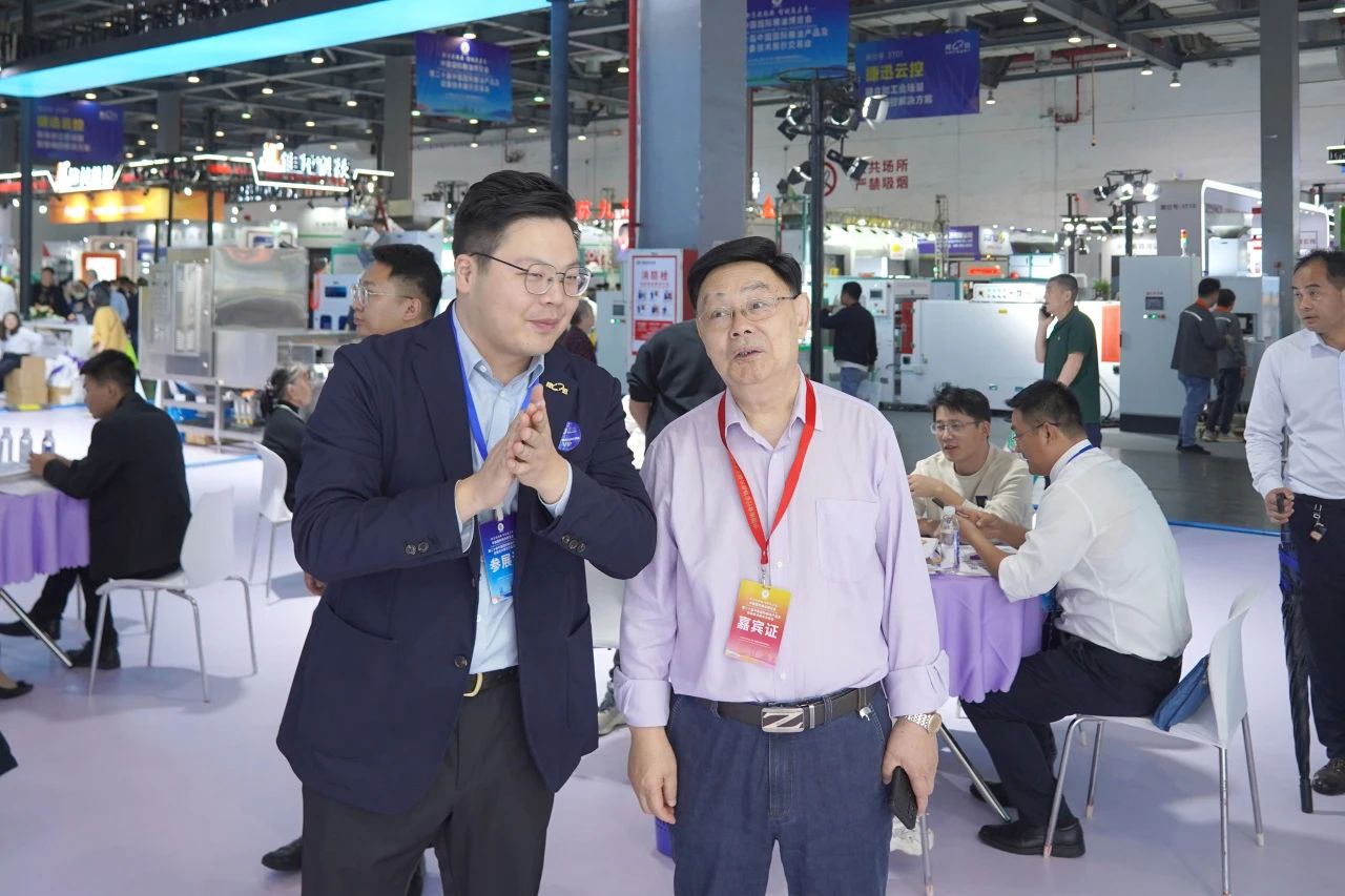 Starbo星宝(中国集团)官方网站